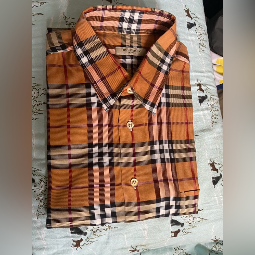 ‼️SOLD‼️Authentic Burberry shirt
